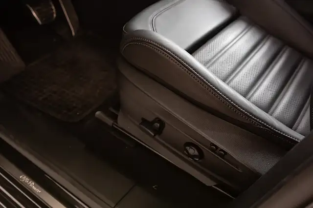 Alfa Romeo Stelvio Veloce 2,2 16V 210 AT8 Q4 Ansicht 13