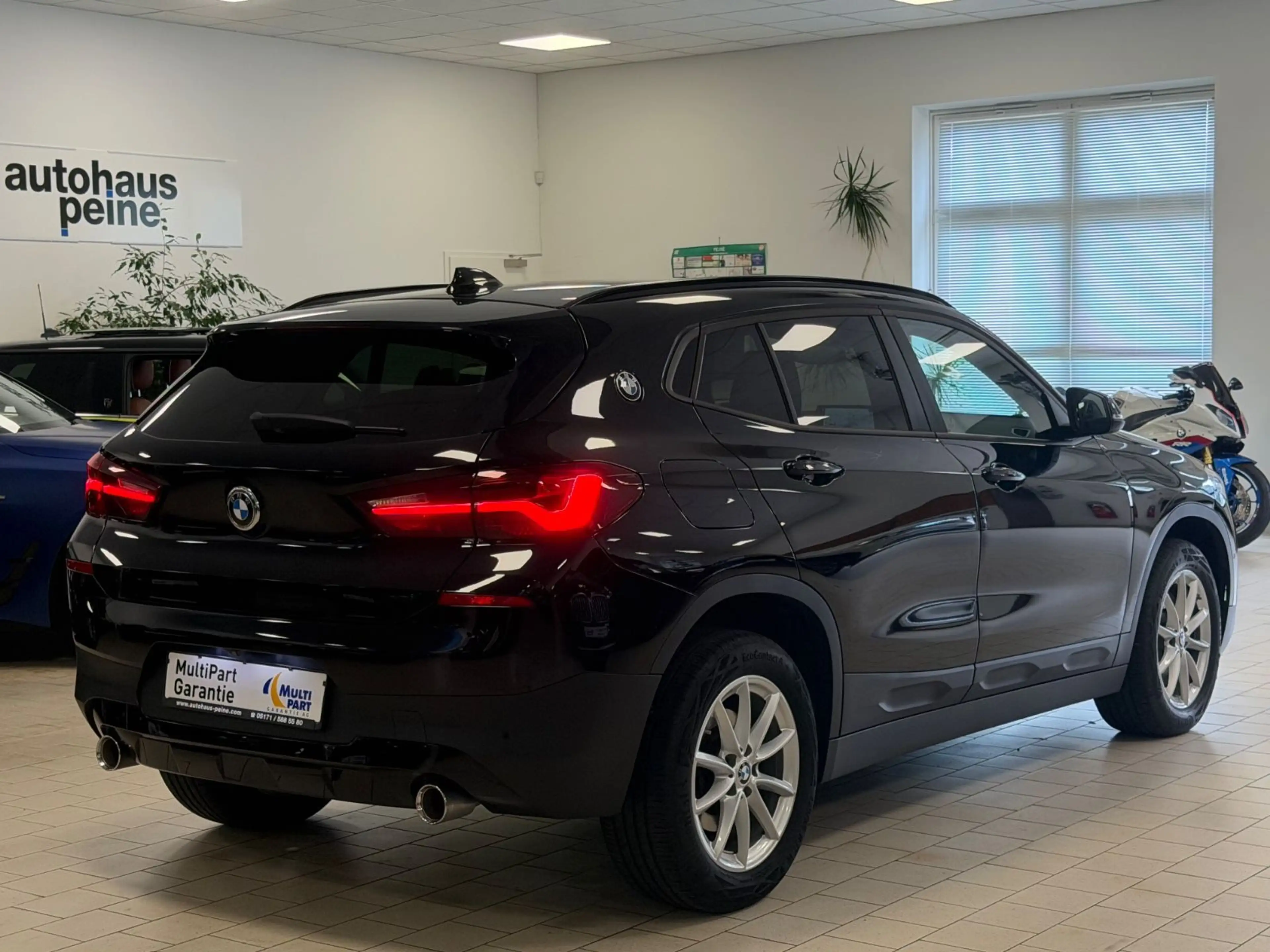 BMW X2 20d Aut/KeyLes/Park&DrivAs/HUD/LED/SpSitzMem — photo 10