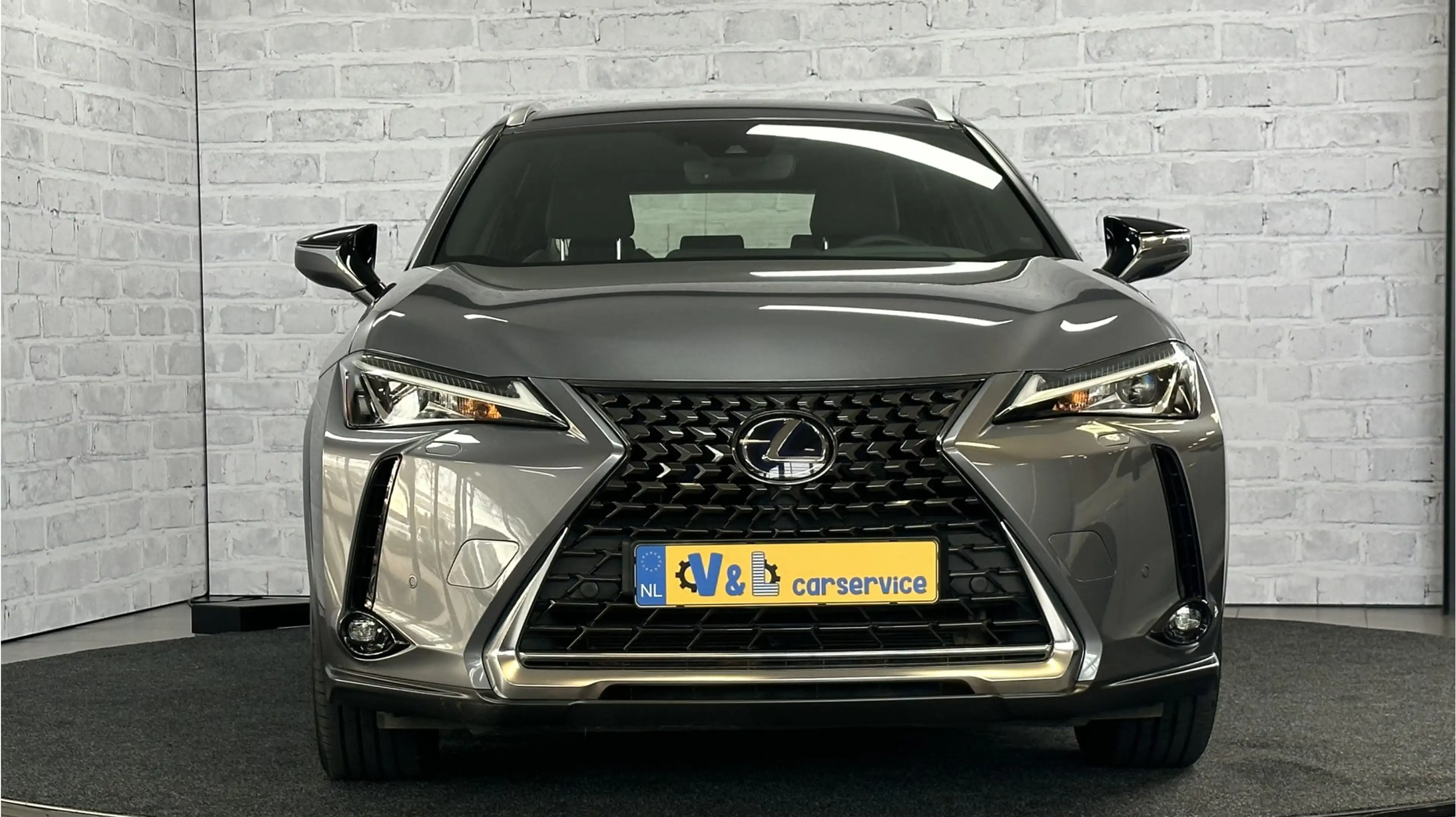 Lexus UX 250h First Edition VERKOCHT! Stoel/stuur verwr. Carpaly — photo 2
