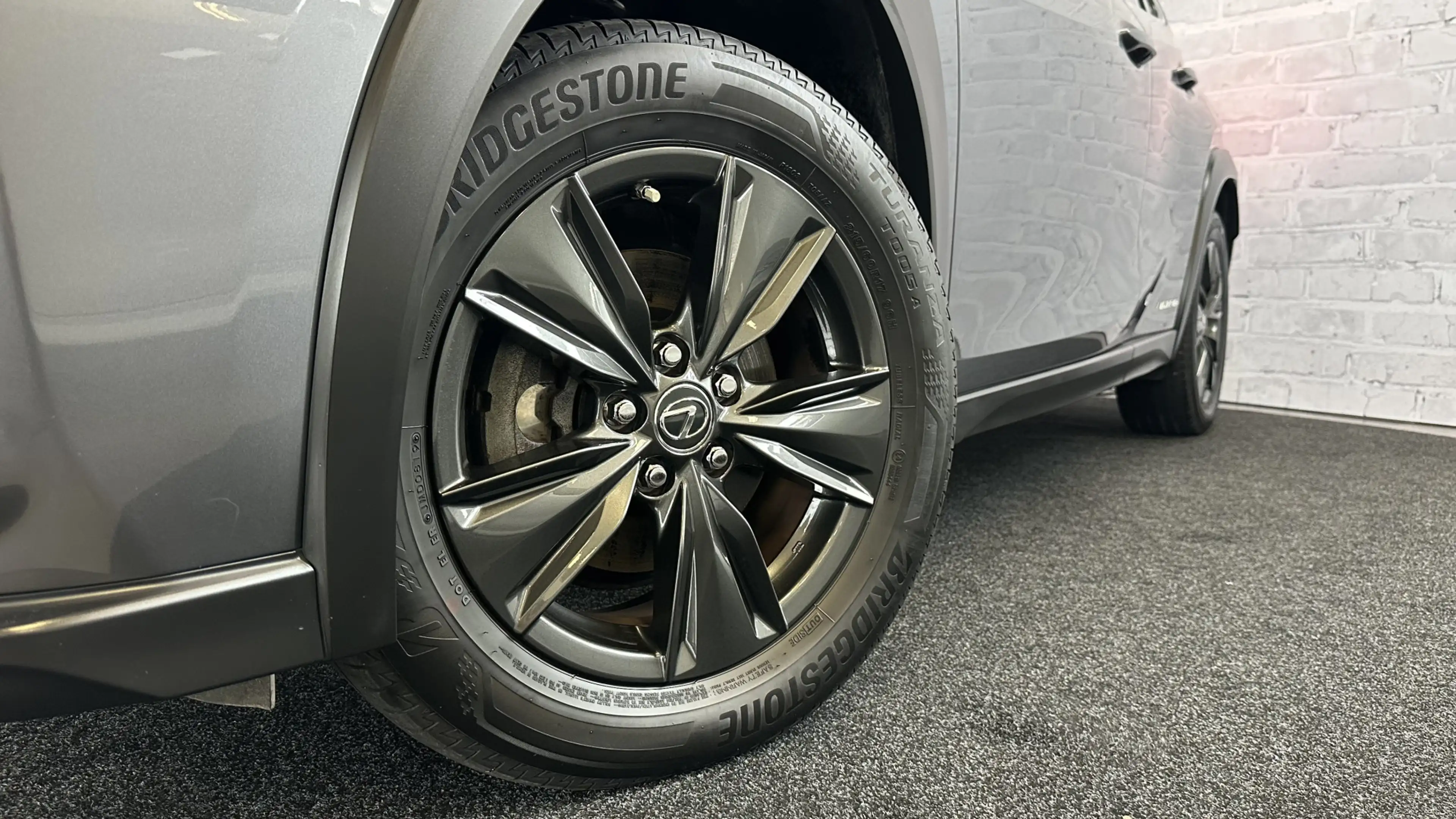 Lexus UX 250h First Edition VERKOCHT! Stoel/stuur verwr. Carpaly — photo 5