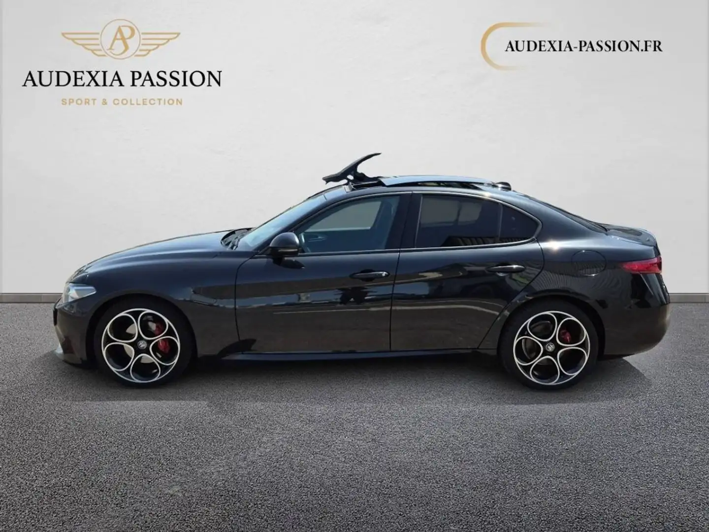 Alfa Romeo Giulia MY22 2.2 190 ch AT8 Sprint Noir - 2