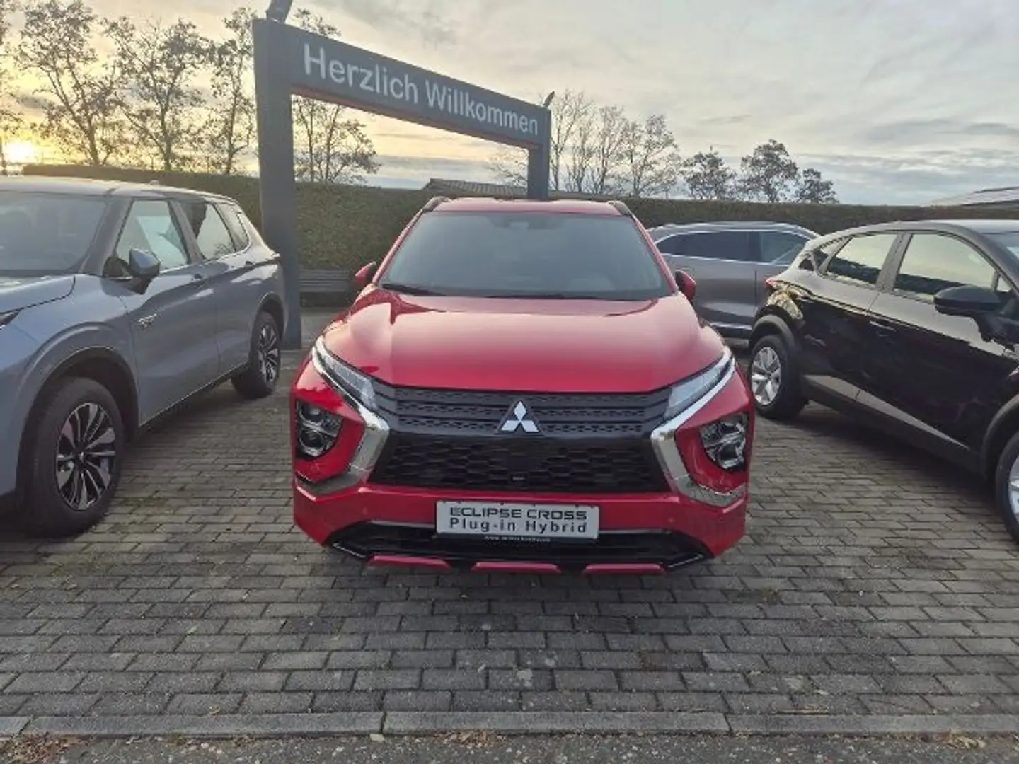 Mitsubishi Eclipse Cross PHEV Select 2.4 4WD AT Rot - 2