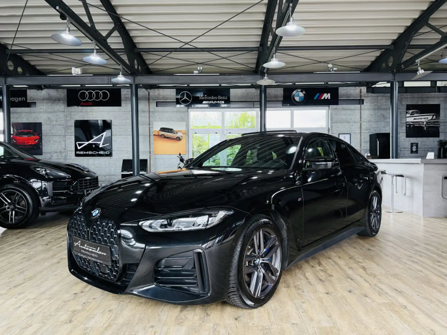 BMW 440 i xDrive Gran Coupé*SHD*ACC*LEDER*360°KAM* Schwarz - 1