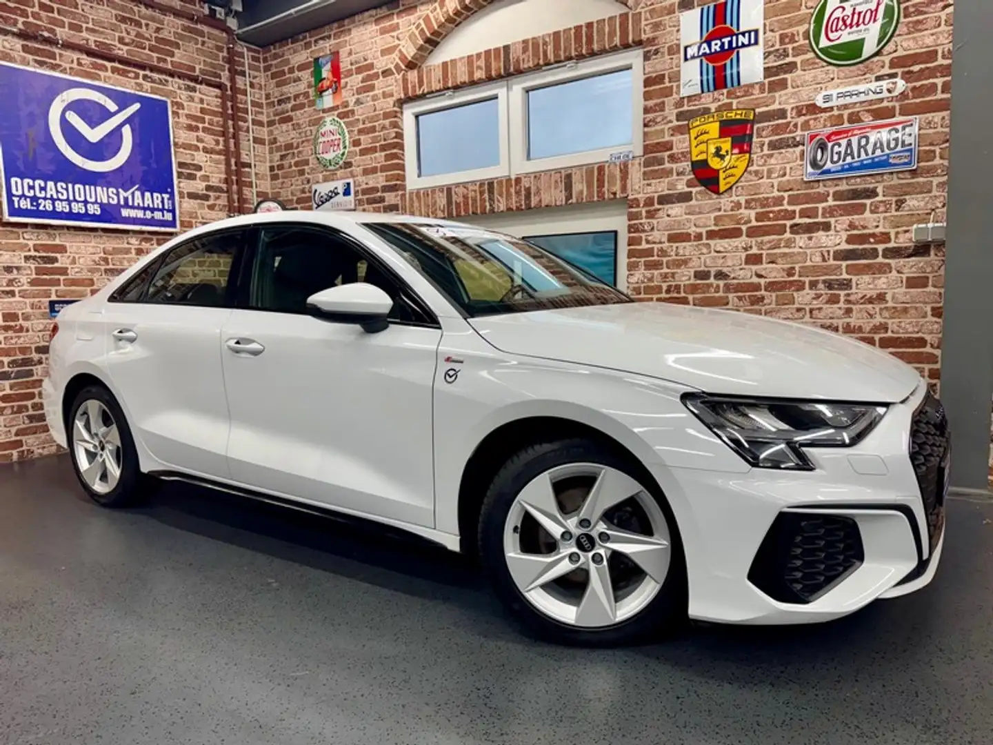 Audi A3 A3 Limousine 2.0 TDi 150cv Auto S-LINE Noir - 1