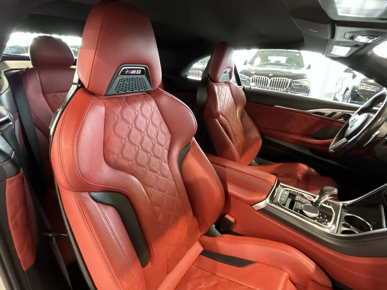 BMW M8 снимка BMW M8
