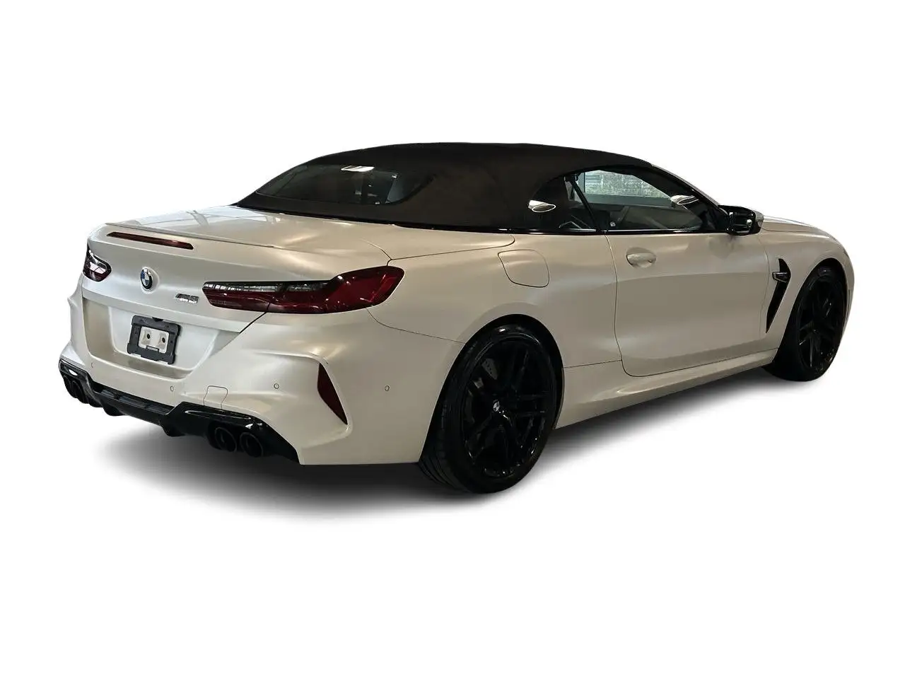 BMW M8 снимка BMW M8