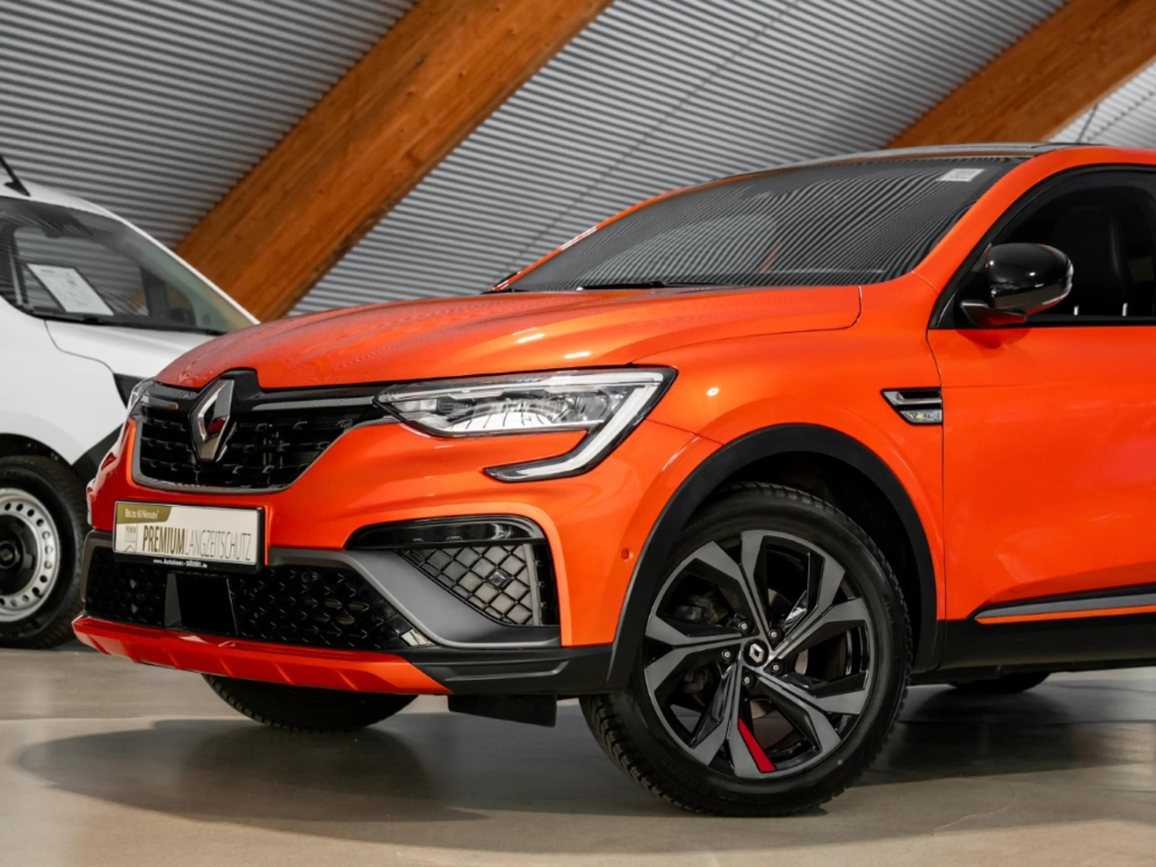 Renault Arkana R.S. Line Navi Apple CarPlay Android Auto Klimaaut — photo 3