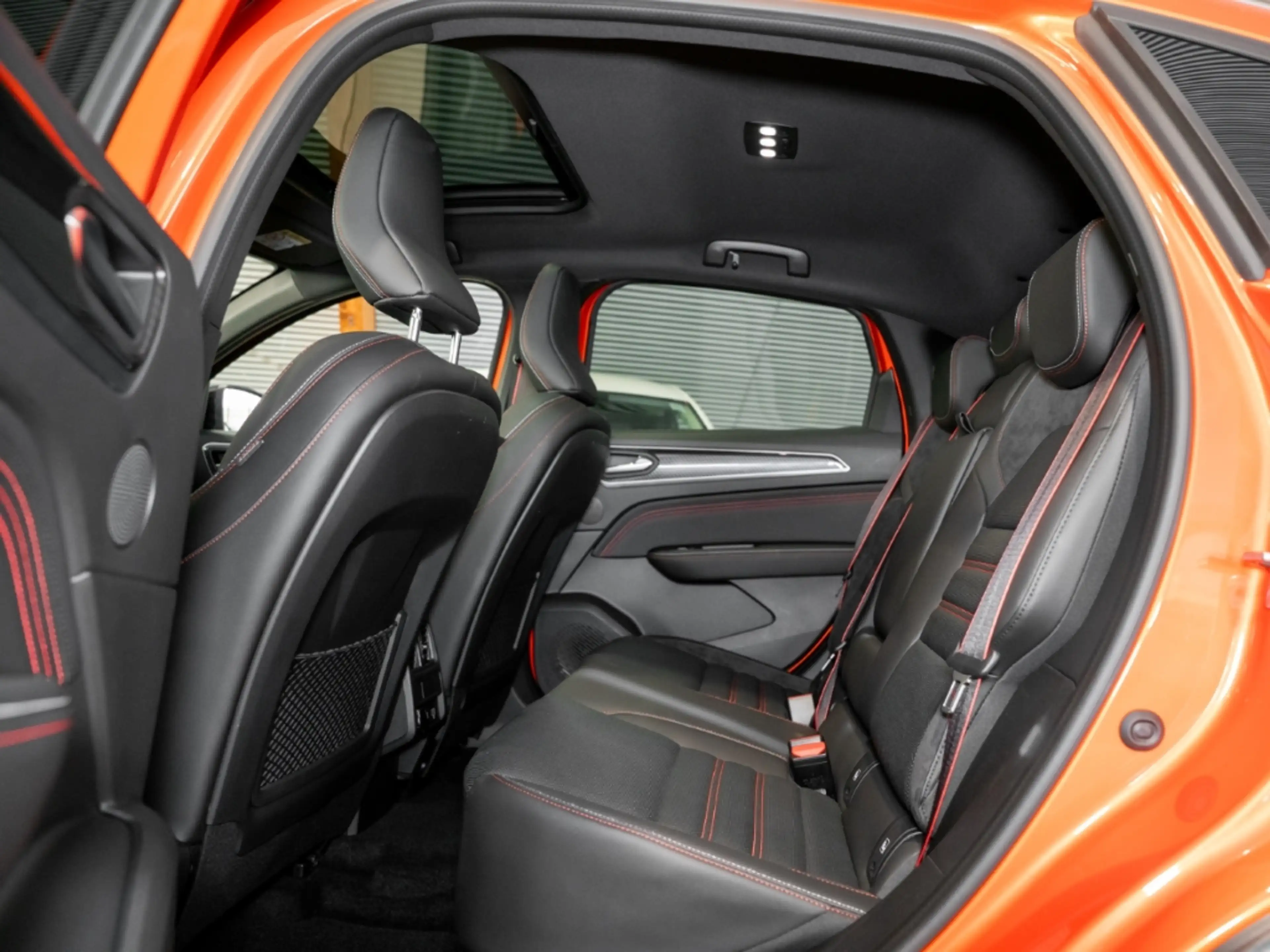 Renault Arkana R.S. Line Navi Apple CarPlay Android Auto Klimaaut — photo 8