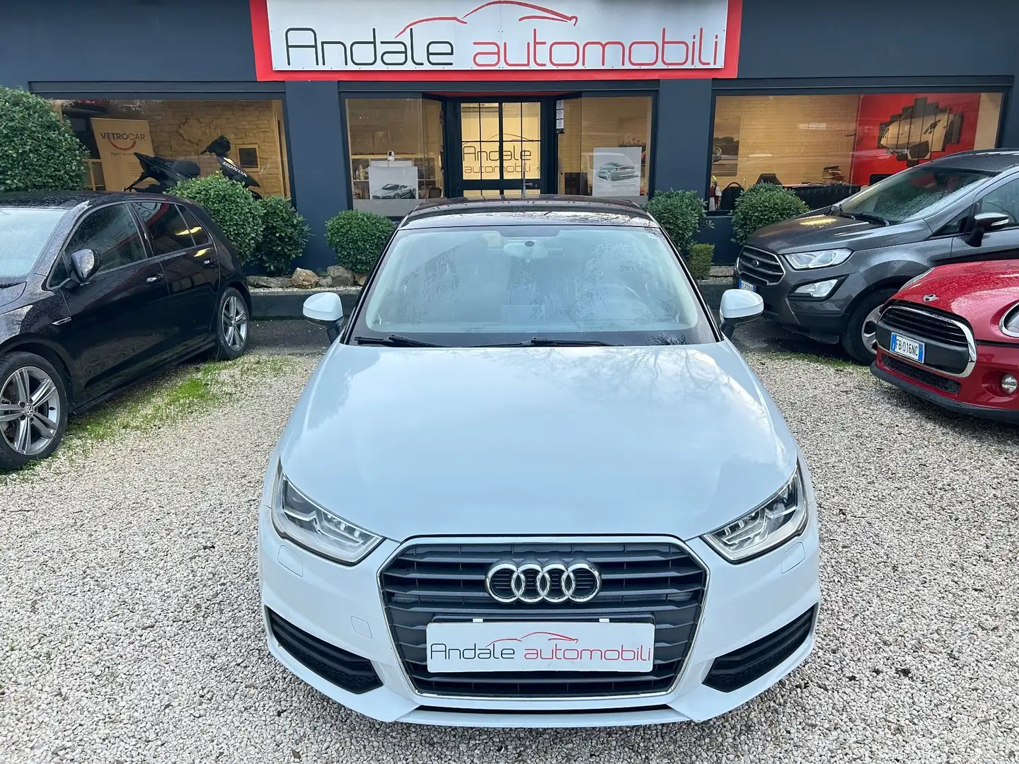 Audi A1 1.6TDI SPBNEOPATENTATI BI-COLOR GARANZIA Bianco - 2