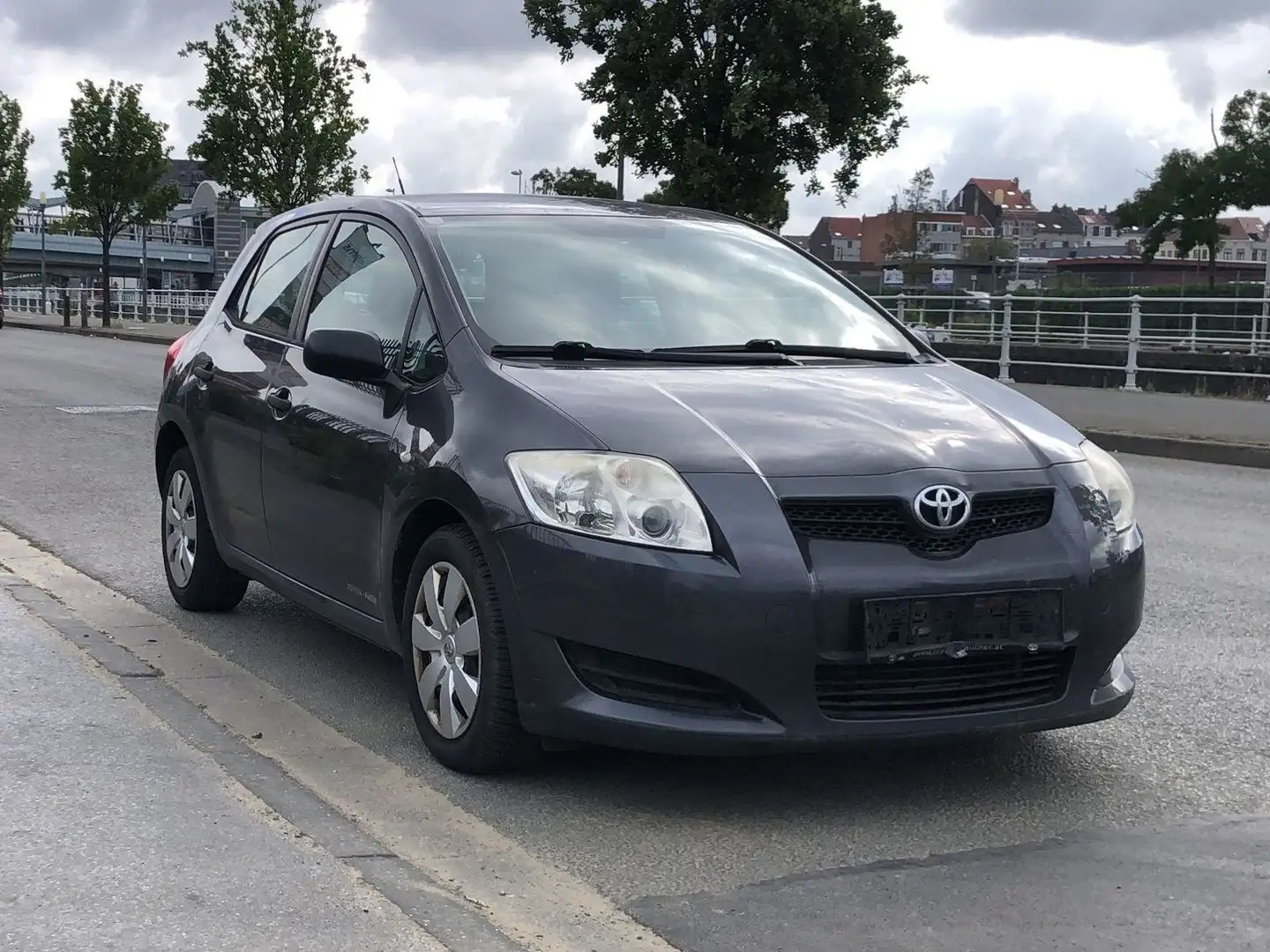 Toyota Auris Auris 1.6i Dual VVT-i Linea Luna - 1