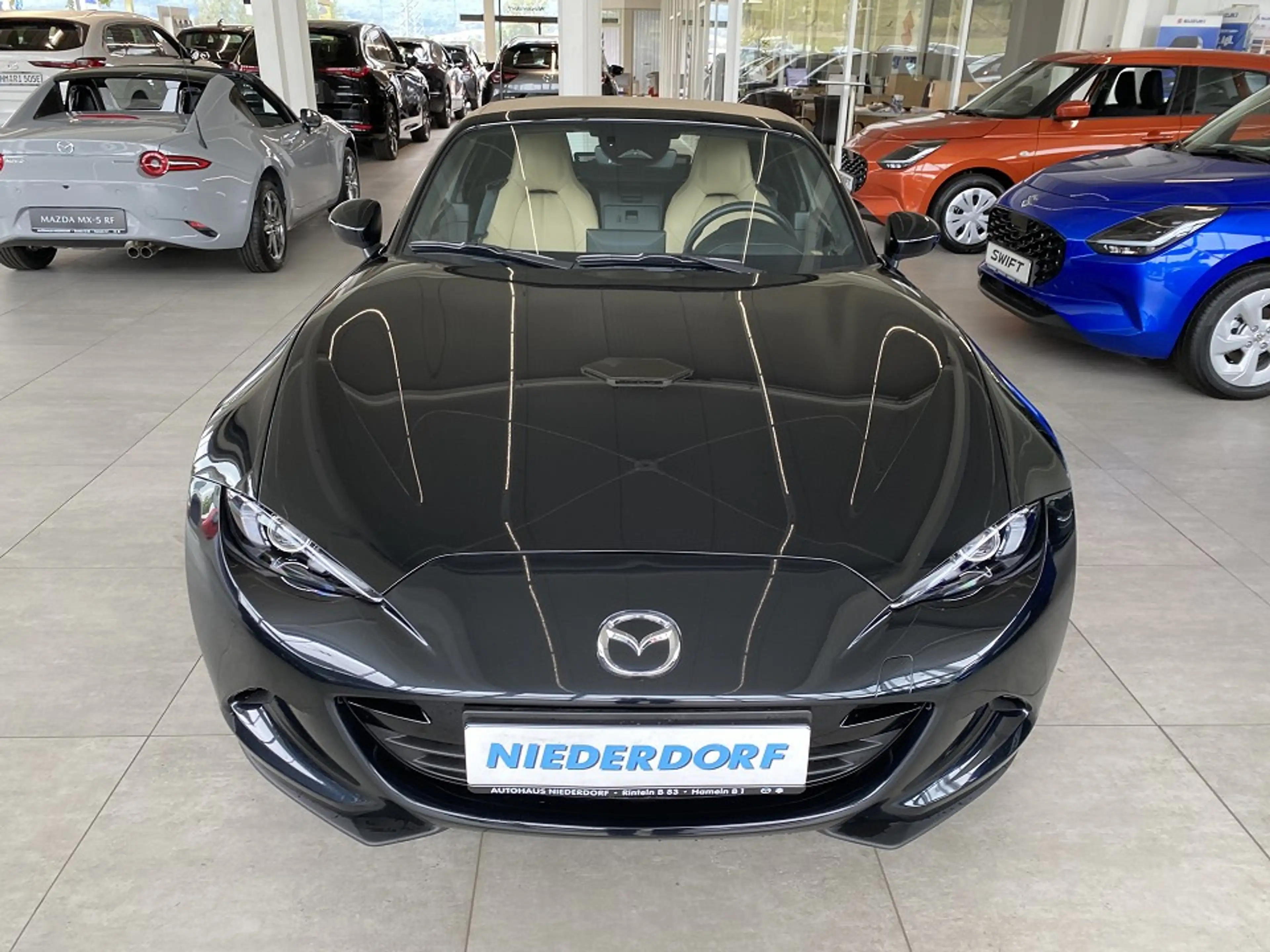 Mazda MX-5 2.0 Kazari BOSE NAVI NAPPALEDER — photo 14