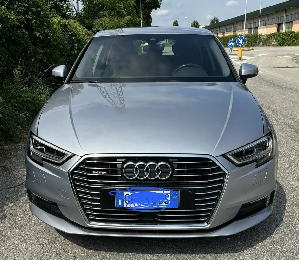 Audi e-tron Audi A3 E-Troon S tronic Sport 1.4 TFSI Argento - 2