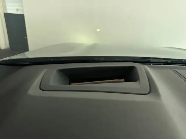 BMW X4 view 14
