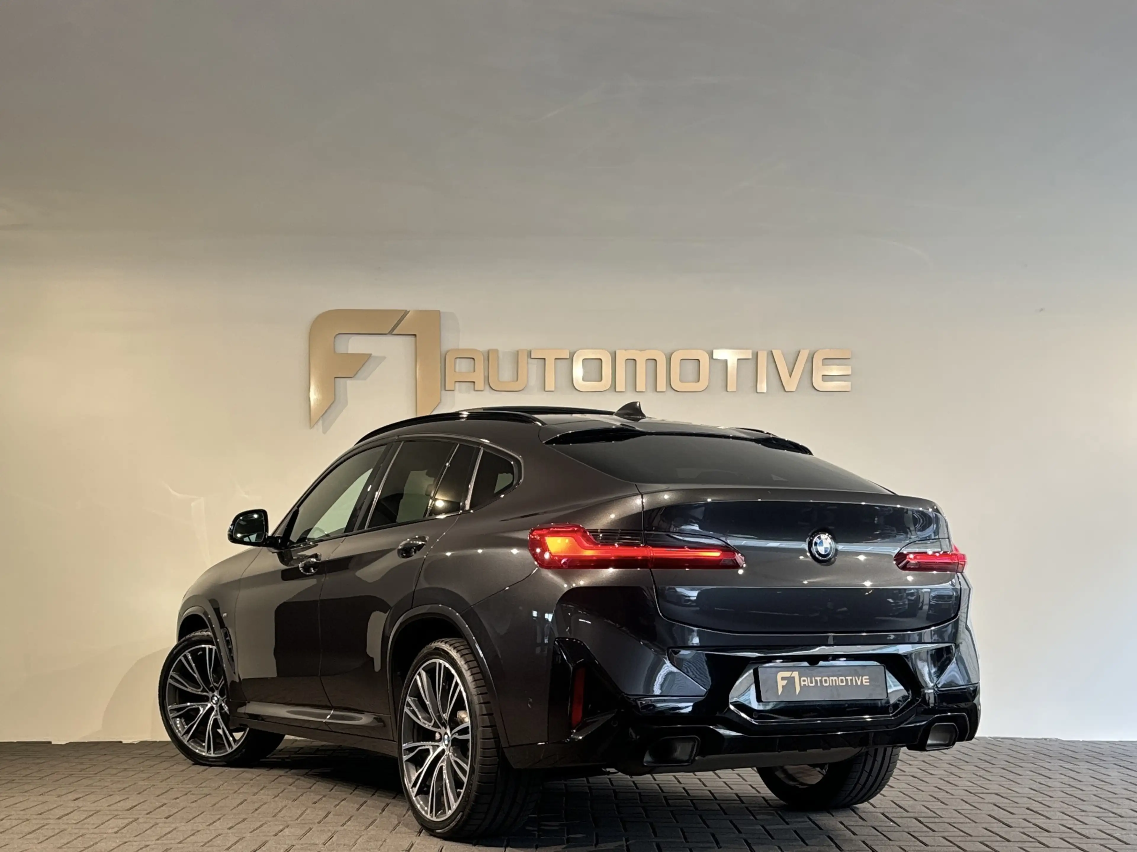 BMW X4 XDrive20i Business Edition Plus — photo 4