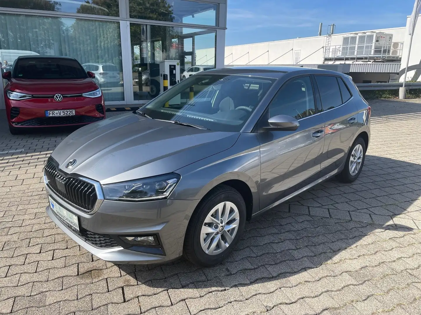 Skoda Fabia III Style 1.0 TSI DSG SmartLink,Klima,Shzg Grau - 2