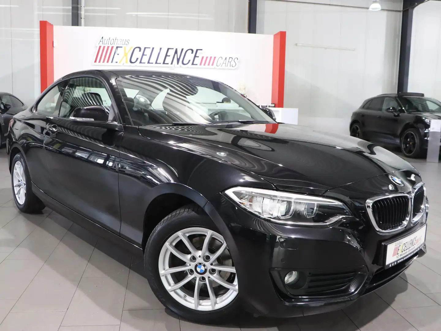 BMW 218 218i COUPE ADVANTAGE / BI-XENON / NAVI+ / MFL Schwarz - 2