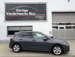 Volkswagen Golf VIII 1.5TSi Life VIRTUAL,CARPLAY,CAMERA,ADAPT. CRUISE,FULL