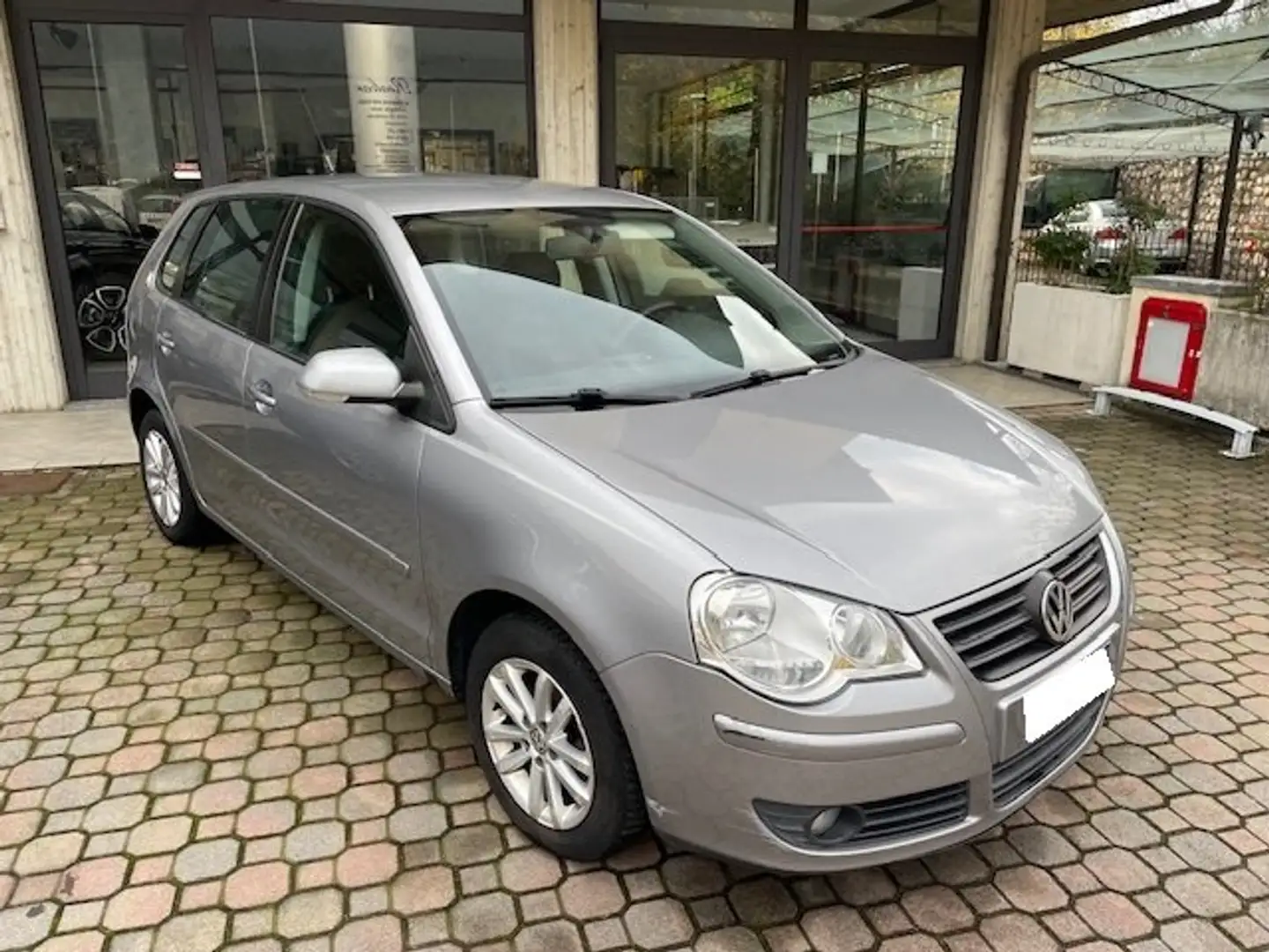 Volkswagen Polo Polo IV 2005 3p 1.4 Sportline 80cv Grigio - 1