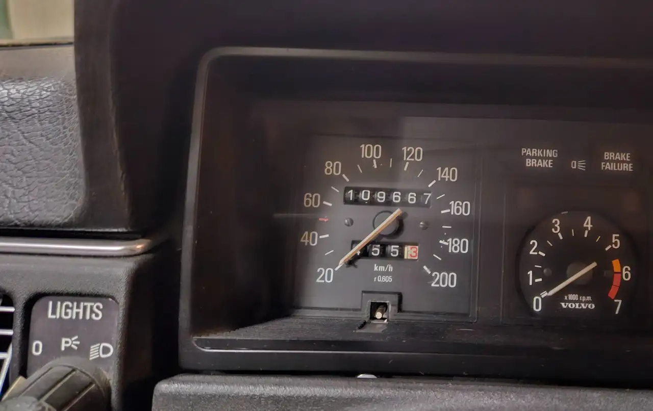 Volvo 262 c Bertone, foto 9