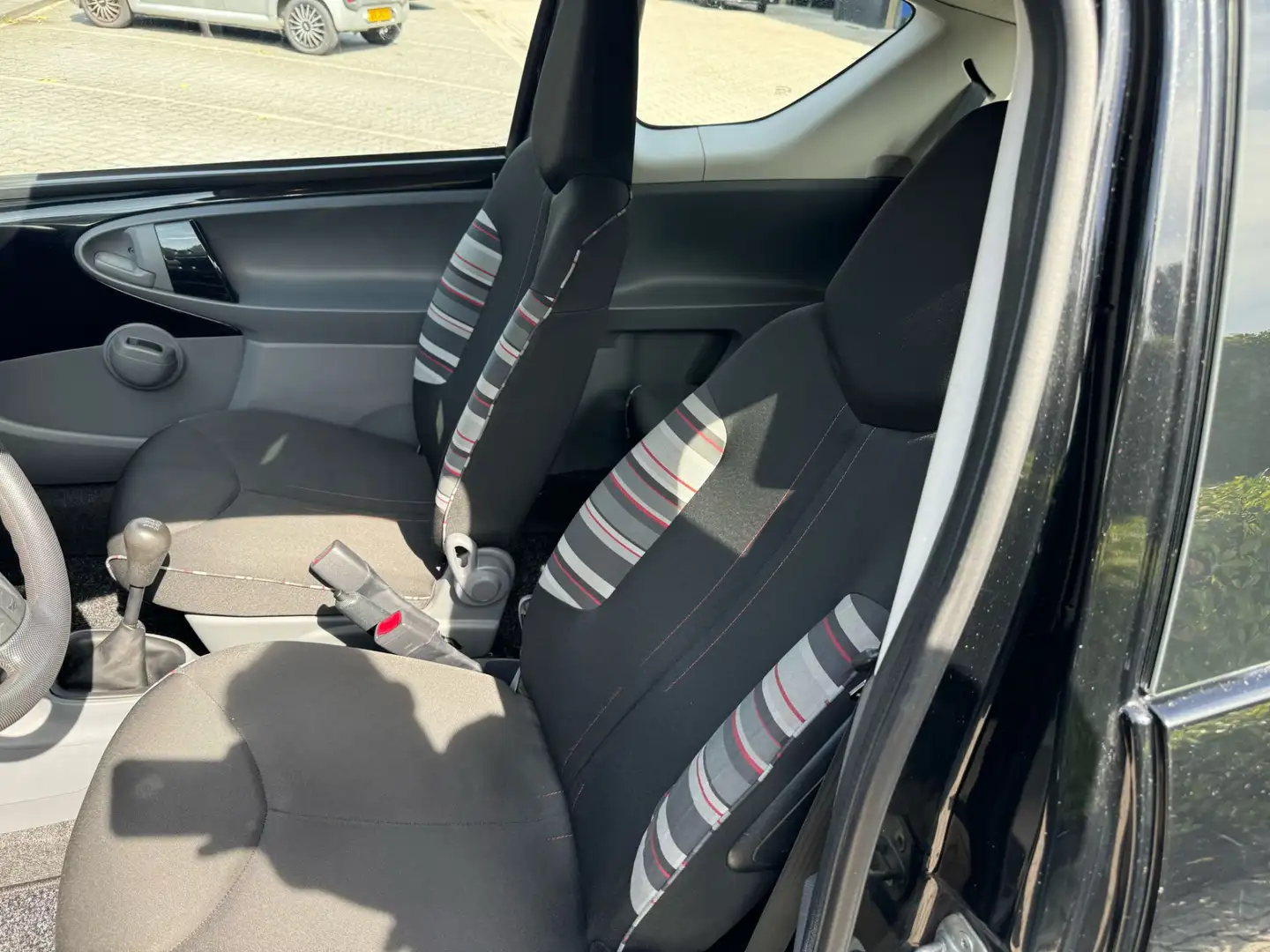 Citroen C1 1.0-12V Selection airco, elek ramen, centrl vergr, Negro - 2