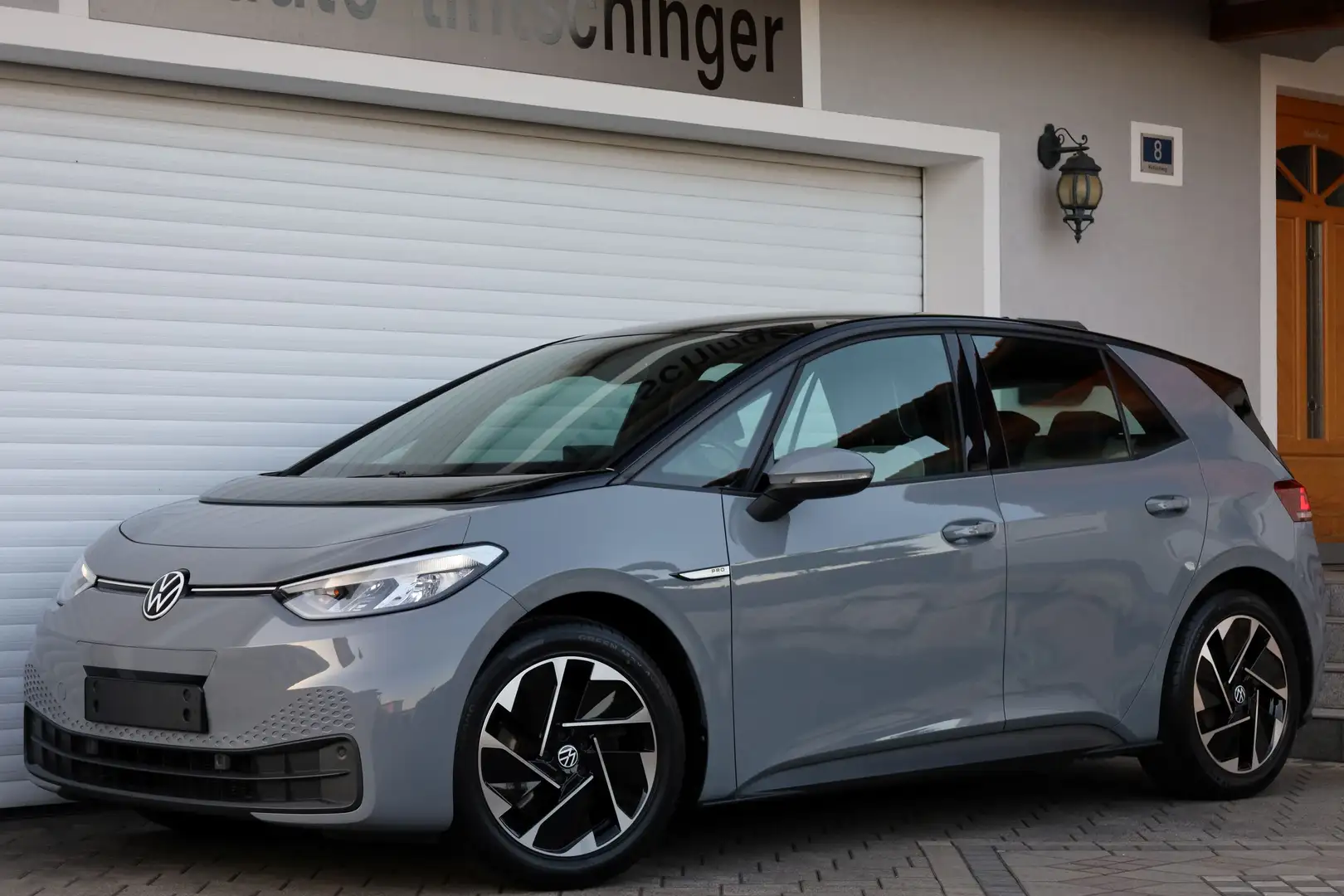 Volkswagen ID.3 ID. 3 PRO 62kWh*18"AHK-ACC-KAMERA-KESSY-ALCANTARA* Grau - 1