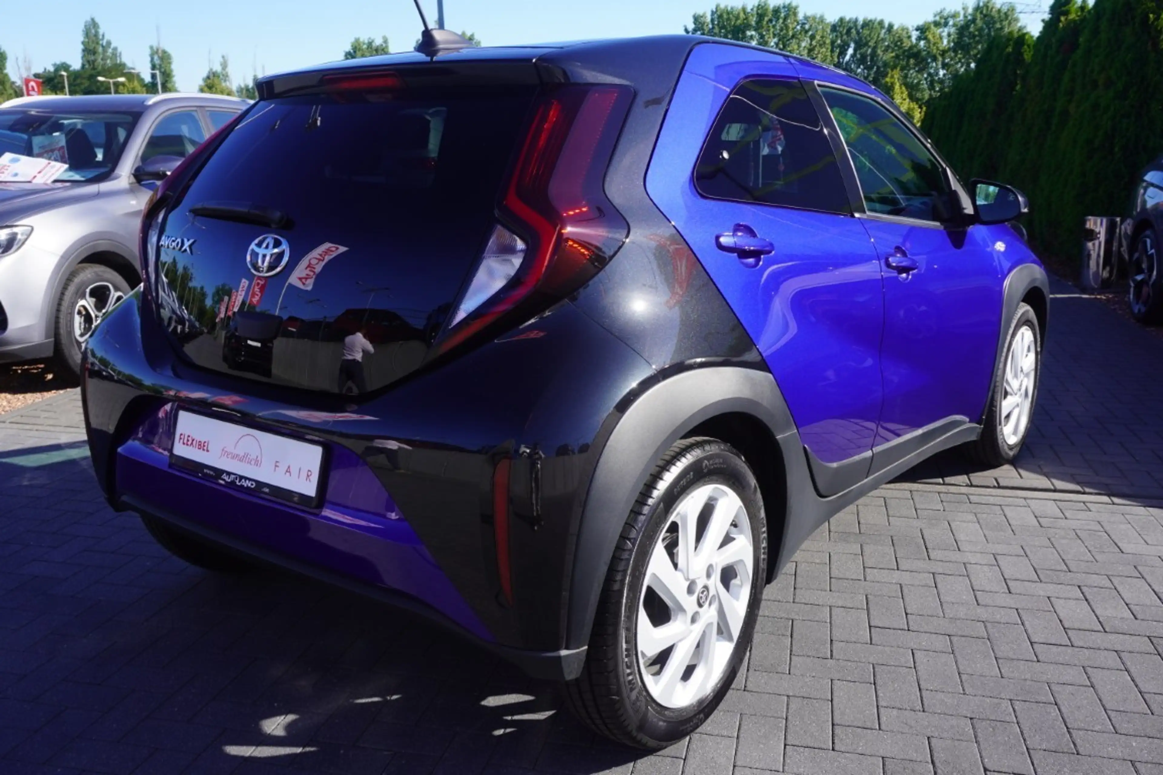 Toyota Aygo X 1.0 Pulse Tempomat Spurhalte Kamera DAB — photo 4