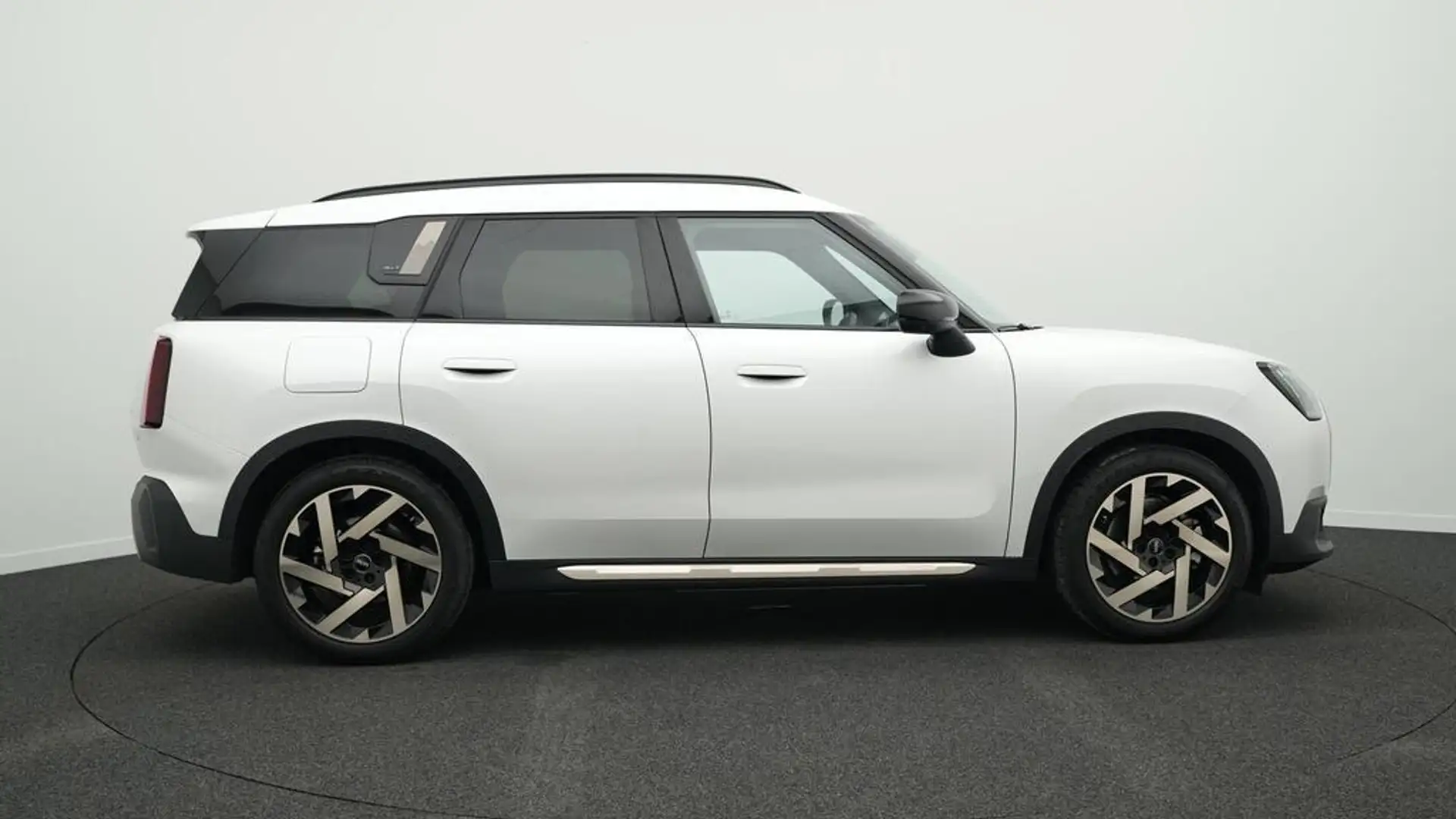 MINI Countryman SE All4 Favoured Trim Blanc - 2