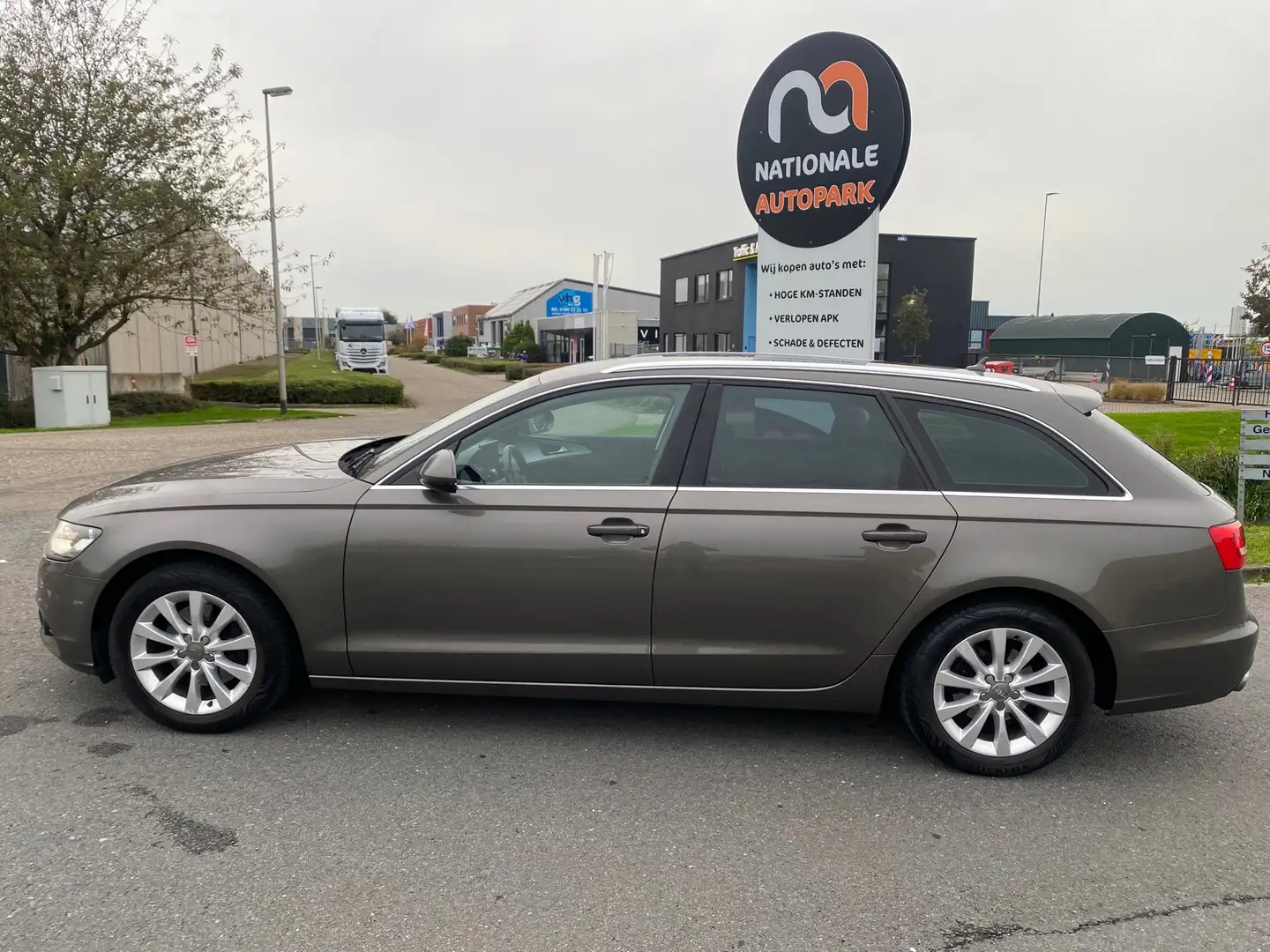 Audi A6 Avant 2013 * 2.0 TDI Business Edition * AUTOMAAT * Gris - 2