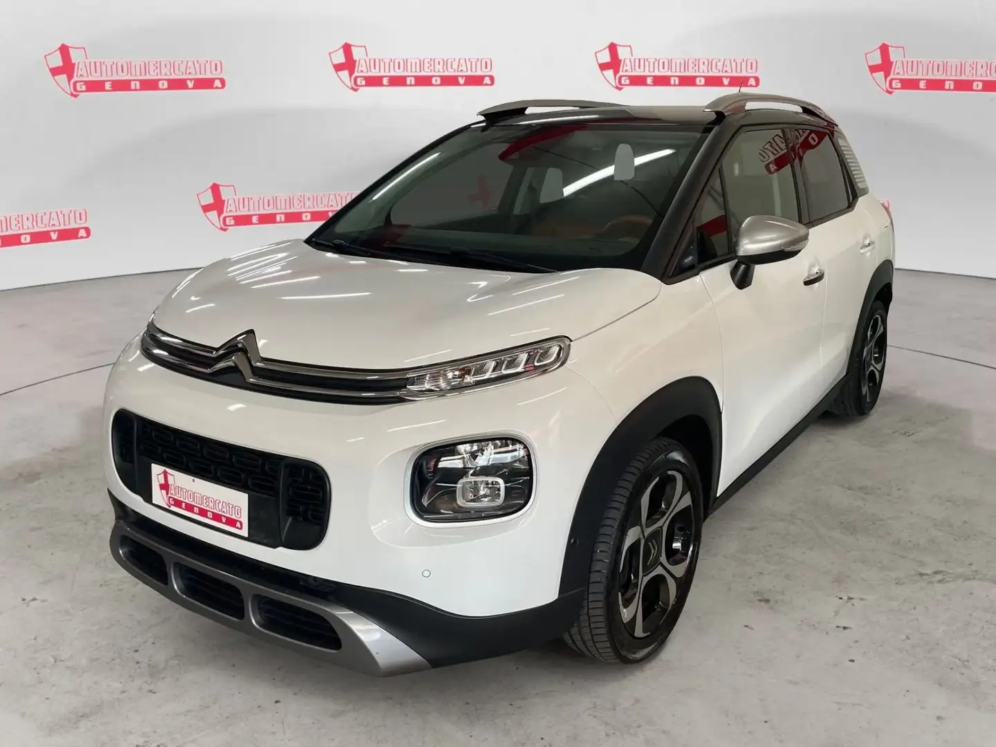 Citroen C3 Aircross C3 Aircross PureTech 130 S&S Shine Weiß - 1