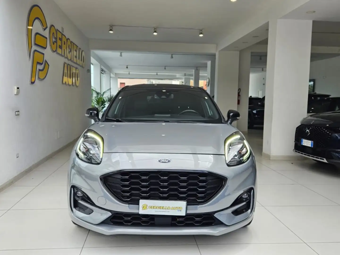 Ford Puma 1.0 EcoBoost 125 CV S&S ST-Line X Grigio - 1