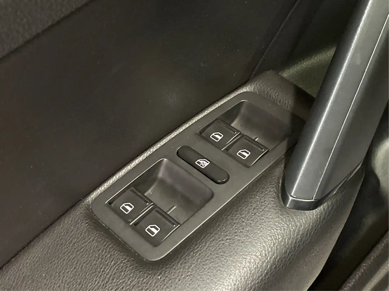 Volkswagen Passat снимка Volkswagen Passat