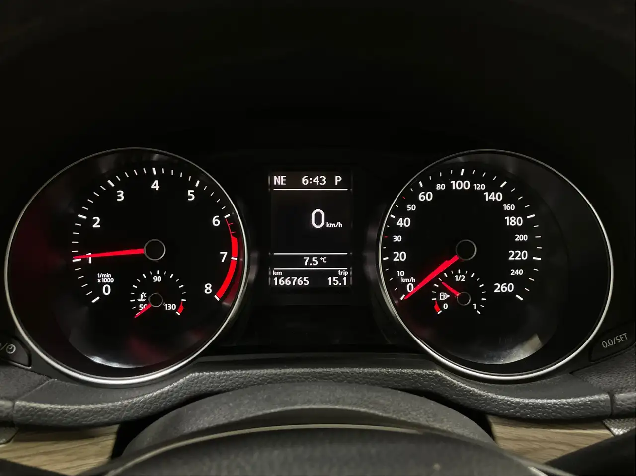 Volkswagen Passat снимка Volkswagen Passat