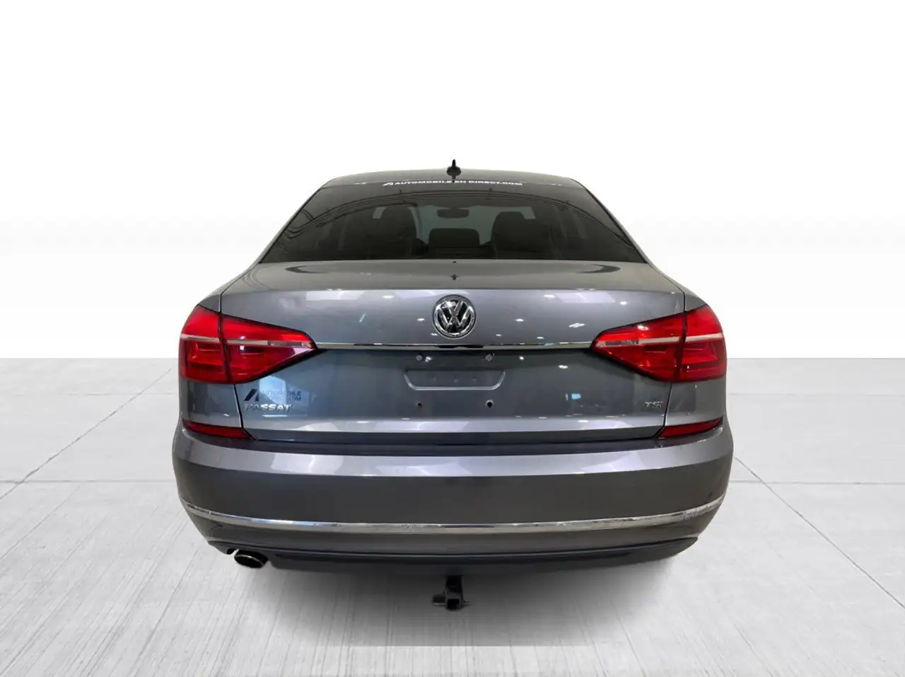 Volkswagen Passat снимка Volkswagen Passat