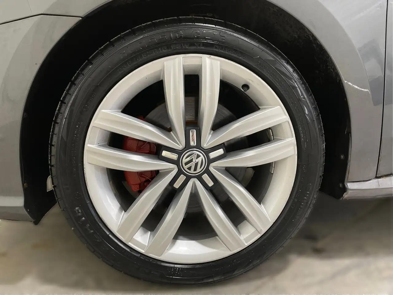 Volkswagen Passat снимка Volkswagen Passat