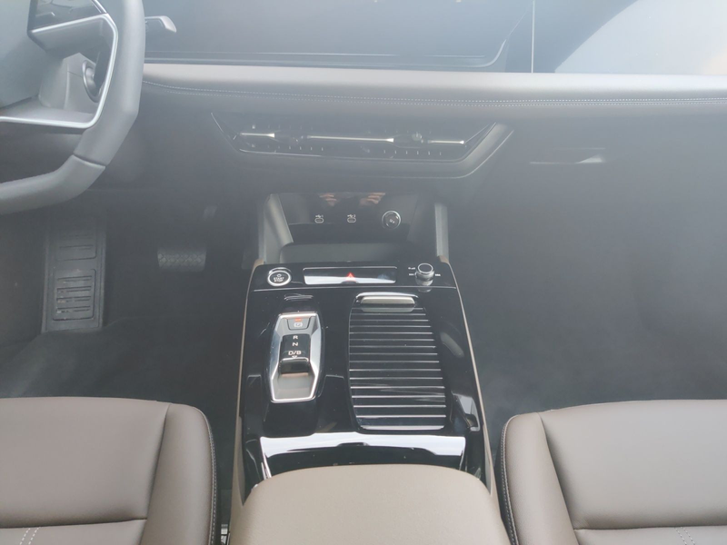 Audi A6 Sportback 270 KW Performance, B&O, Panoramada — photo 11