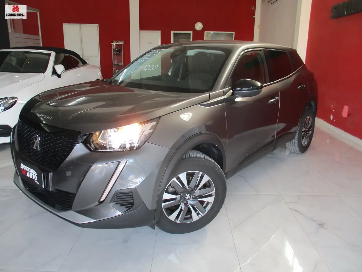 Peugeot 2008 1.2 puretech Allure Pack S&S 100cv-2022 KM40000 Gris - 1