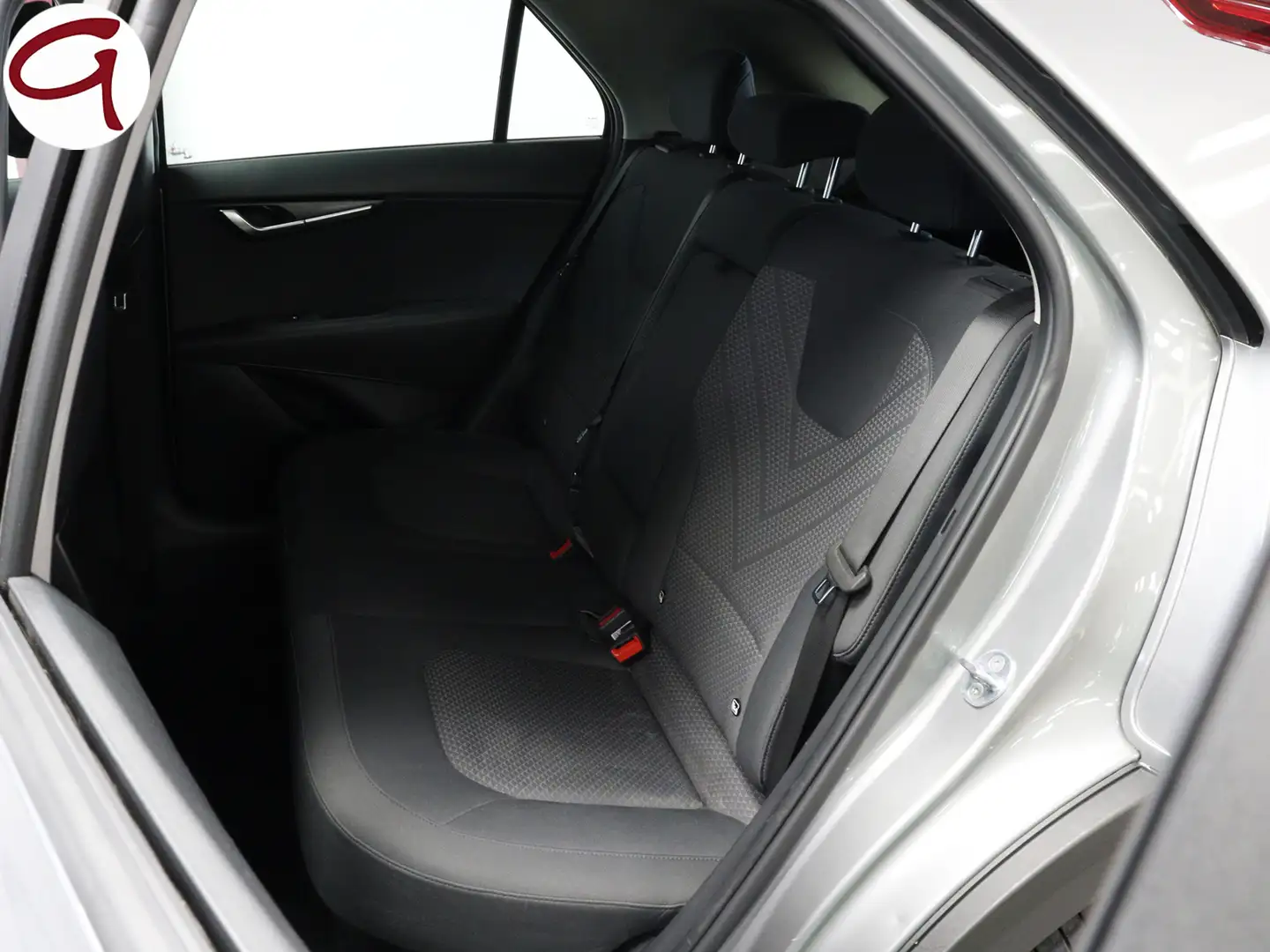 Kia Niro 1.6 HEV Concept Grau - 2