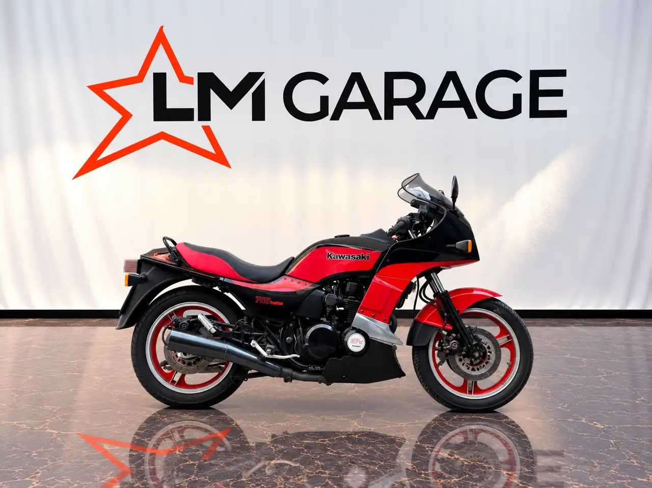 Kawasaki GPZ 750