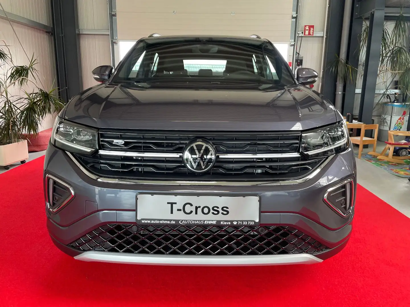 Volkswagen T-Cross R-Line 1.0TSI DSG AHK*MATRIX*ACC*CAM*NAV Grau - 2