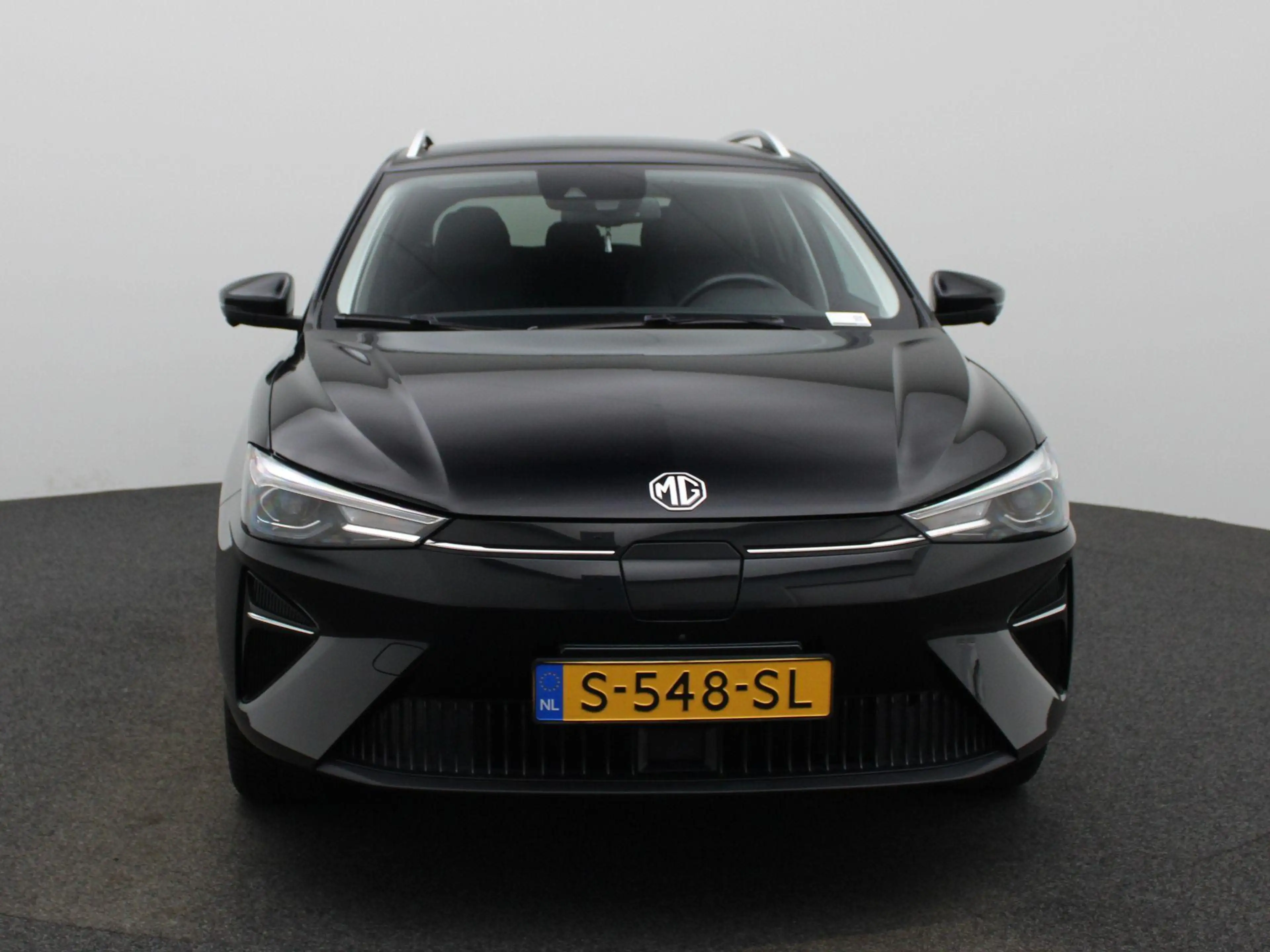 MG MG5 Electric Long Range Luxury 61 kWh MG 5 Long Range — photo 3