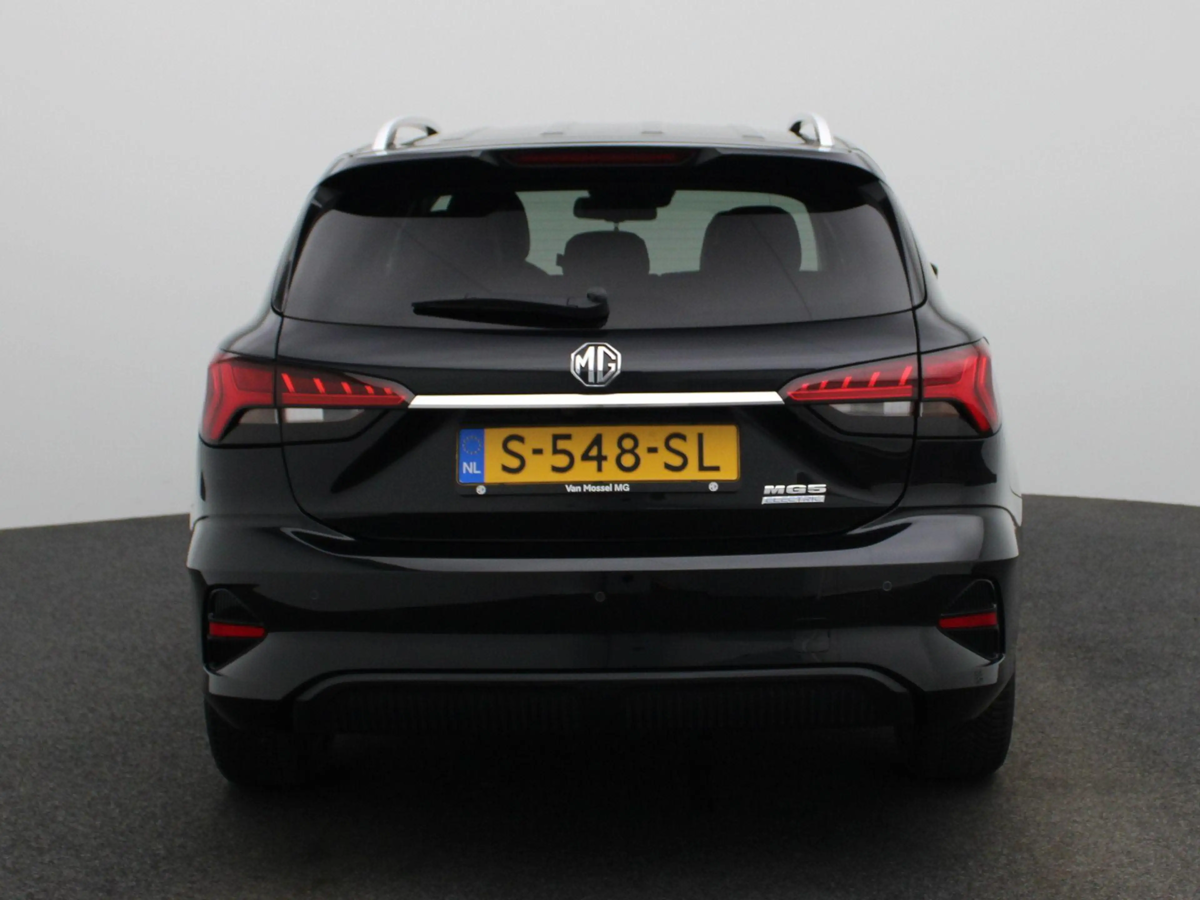 MG MG5 Electric Long Range Luxury 61 kWh MG 5 Long Range — photo 5