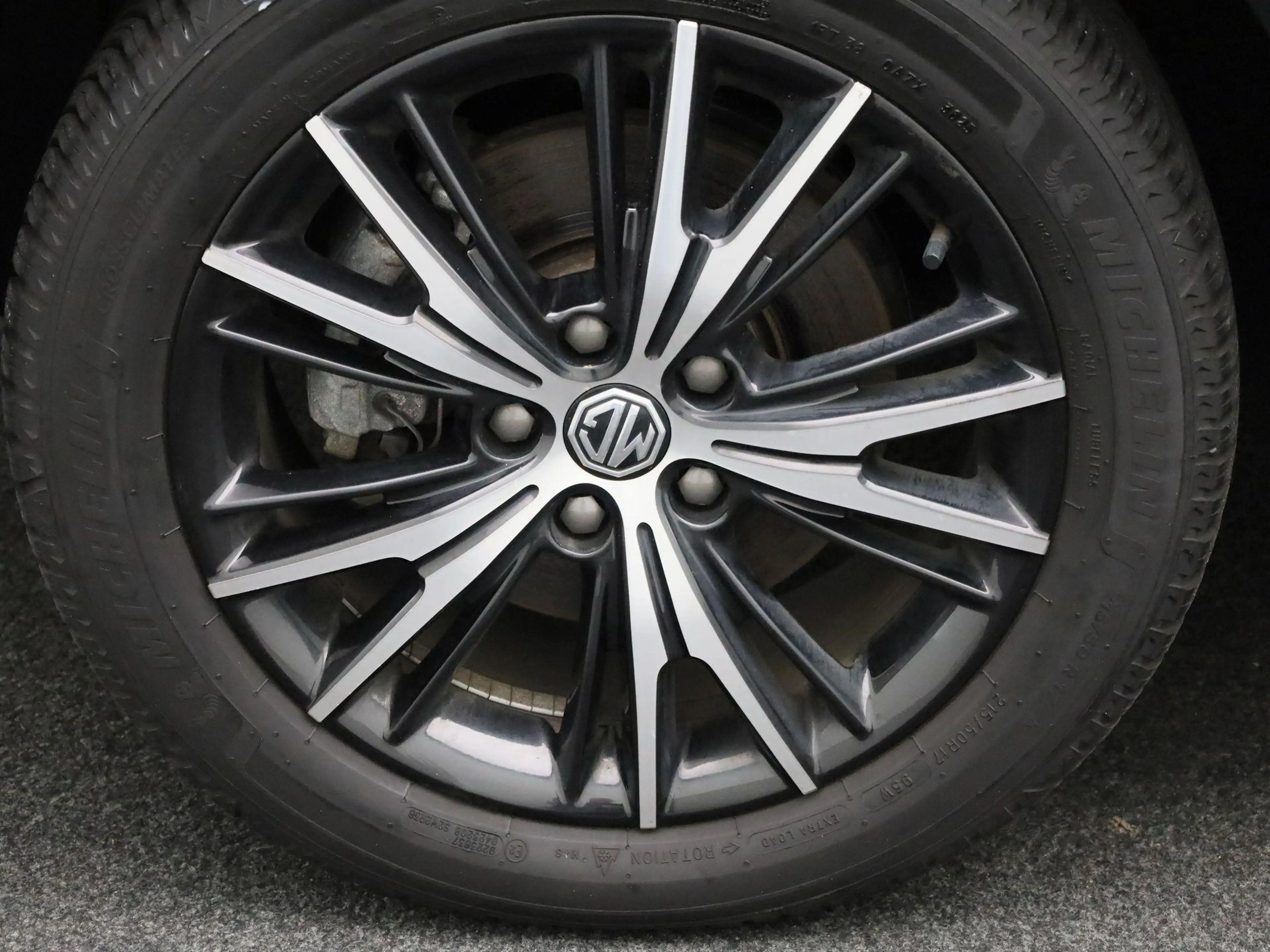 MG MG5 Electric Long Range Luxury 61 kWh MG 5 Long Range — photo 13