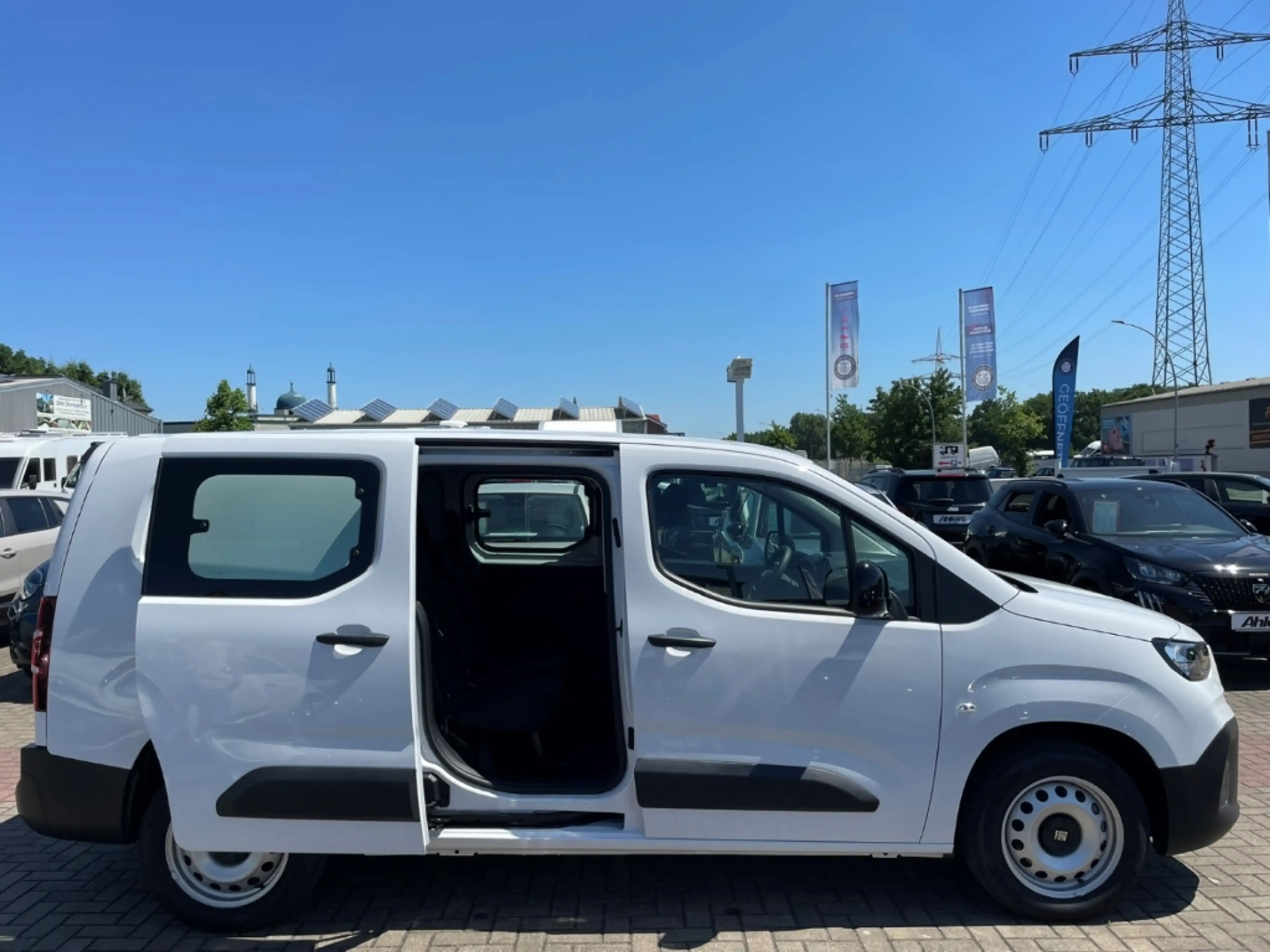 Fiat Doblo Multicab XL+KAMERA+CARPLAY+KLIMAAUTO+HOLZBODEN+ — photo 14