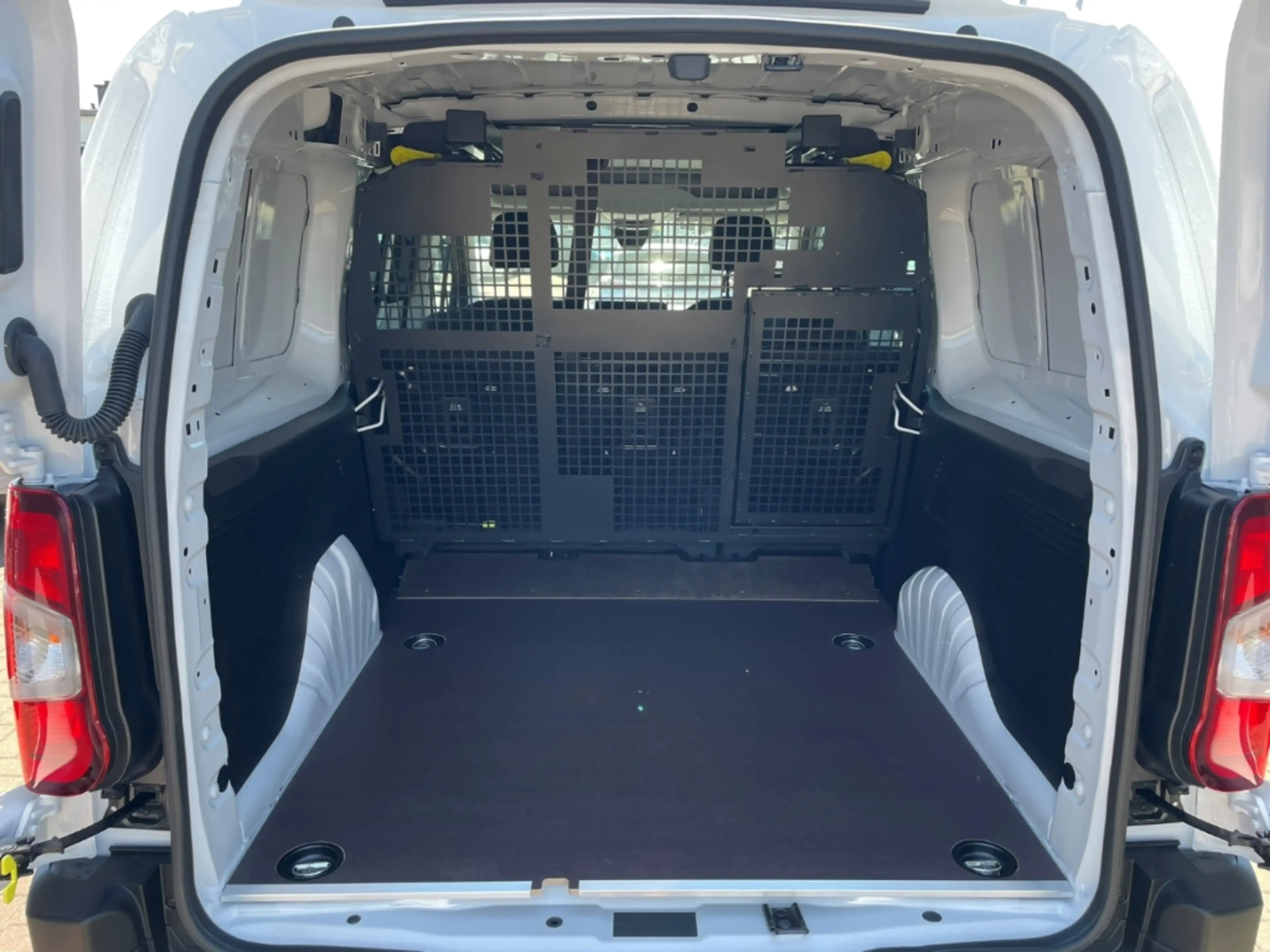 Fiat Doblo Multicab XL+KAMERA+CARPLAY+KLIMAAUTO+HOLZBODEN+ — photo 7