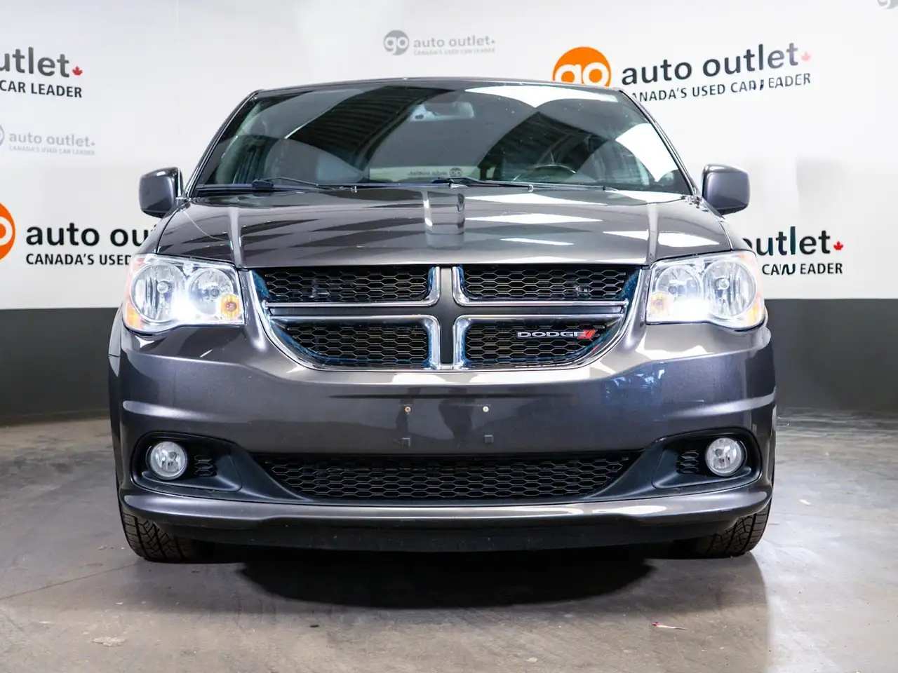 Dodge Grand Caravan fotografie Dodge Grand Caravan