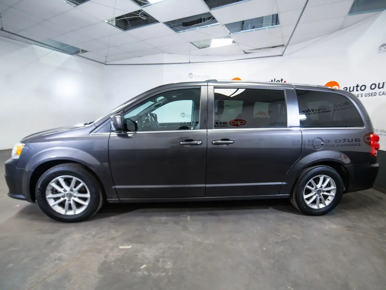 Dodge Grand Caravan fotografie Dodge Grand Caravan