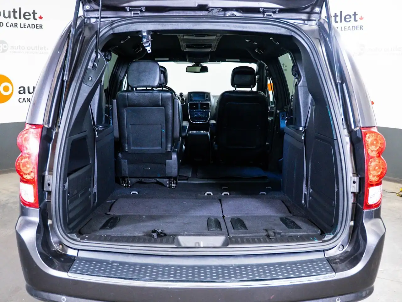 Dodge Grand Caravan fotografie Dodge Grand Caravan
