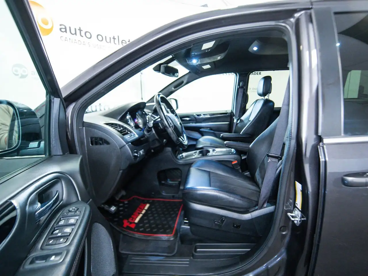 Dodge Grand Caravan fotografie Dodge Grand Caravan
