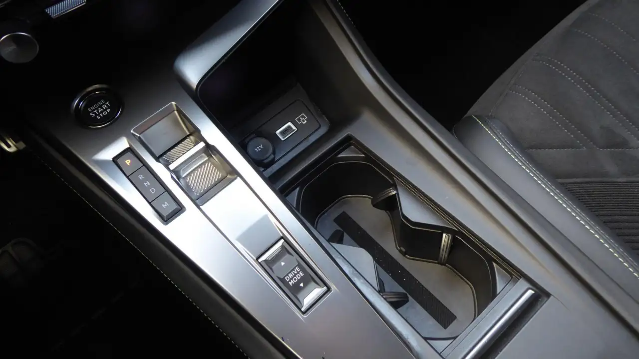 Peugeot 308 PureTech Turbo 130 S&S EAT8 GT, миниатюра 17