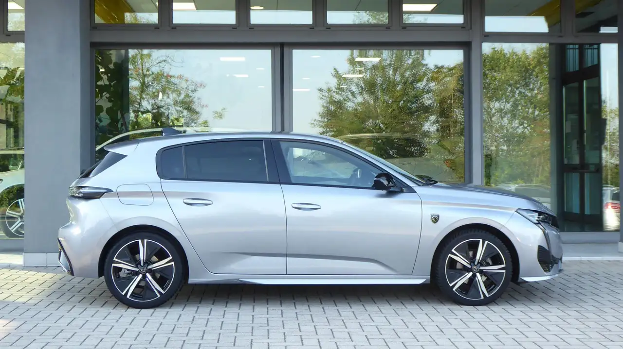 Peugeot 308 PureTech Turbo 130 S&S EAT8 GT, миниатюра 4
